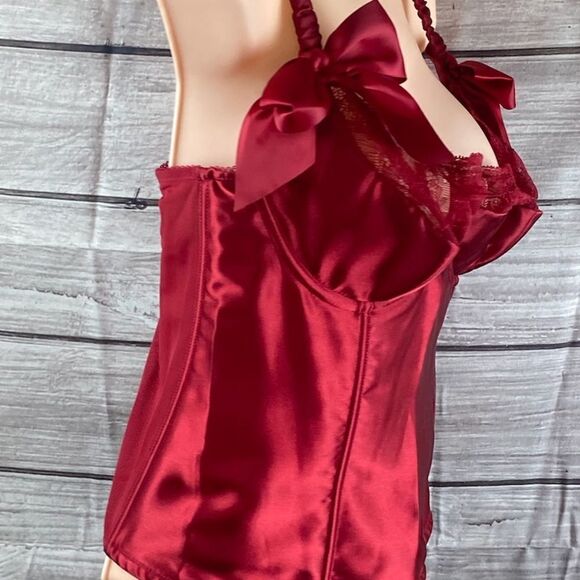 Ladies size 18/20 sexy top by Cacique NWOT - Picture 8 of 12